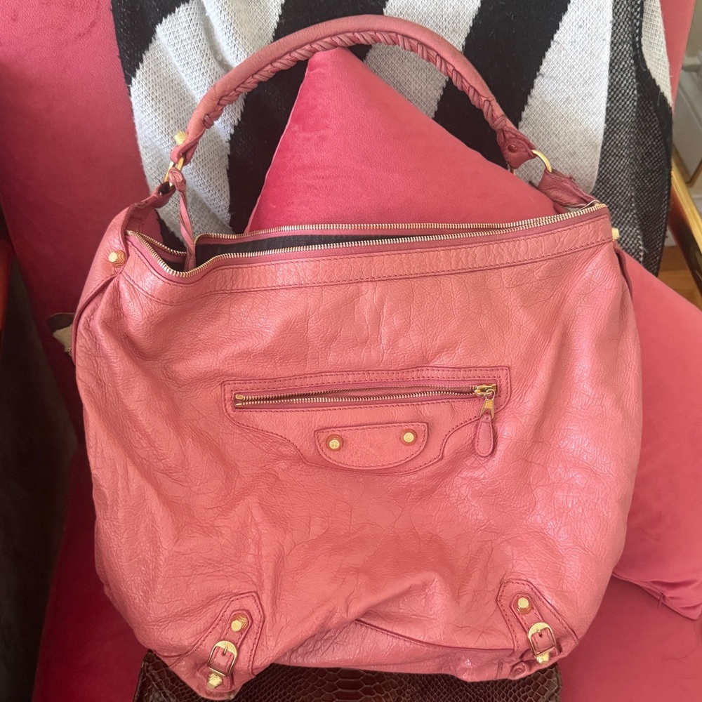 Balenciaga City Pink Leather Motorcycle bag - Picture 9 of 15